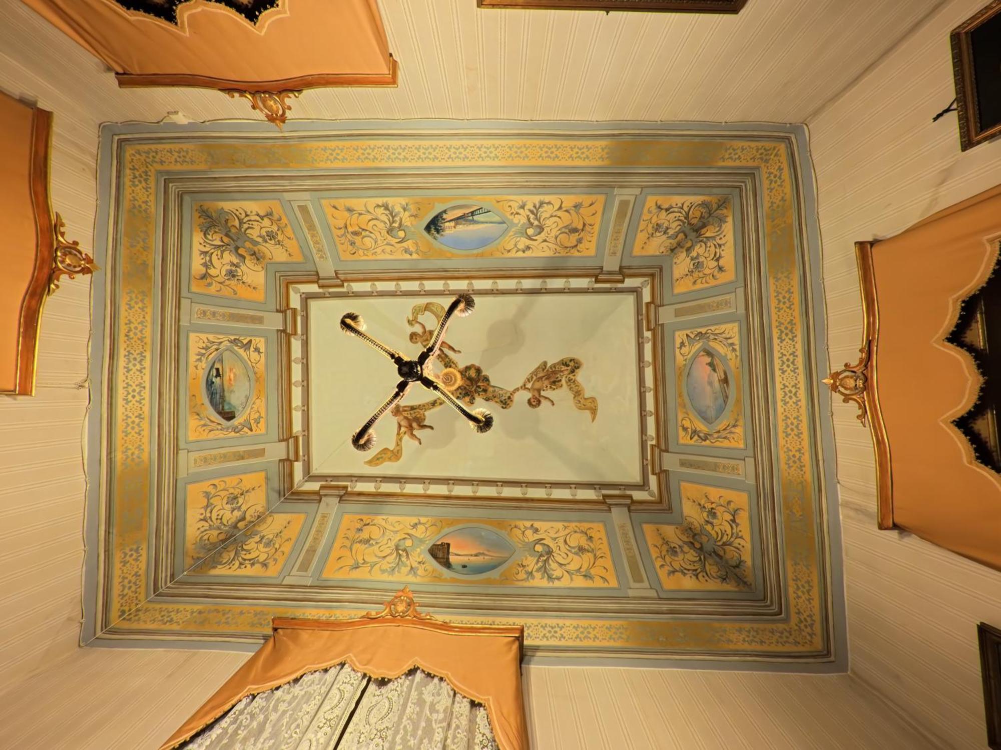 Palazzo Framarino Dei Malatesta - Noble Floor - XIV Century Giovinazzo Exterior photo